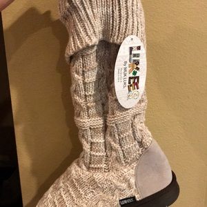 Muk Luks, size 8, Sweater Boots/ Slippers